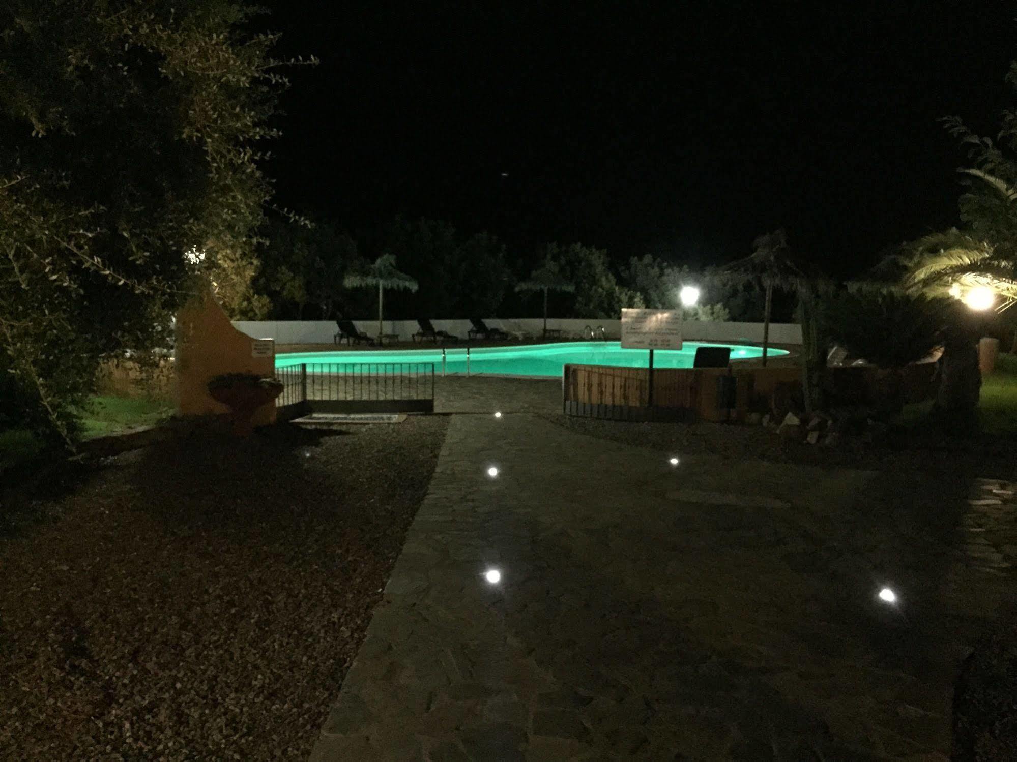 Il Castello Hotell Villaputzu Exteriör bild